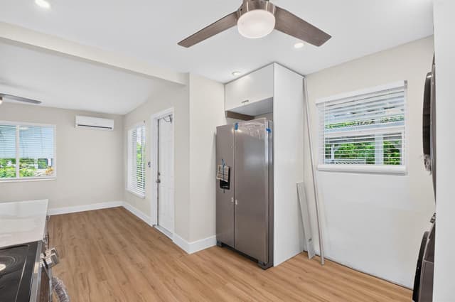 402 SE 1st Street SE, Boynton Beach FL 33435 - Boynton Beach, FL - Photo 5