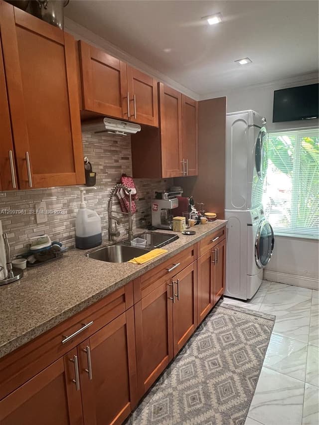 5400 SW 140th Pl, Miami FL 33175 - Miami, FL - Photo 7