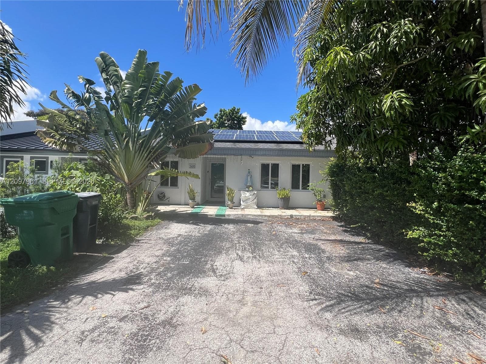5400 SW 140th Pl, Miami FL 33175 - Miami, FL - Photo 1