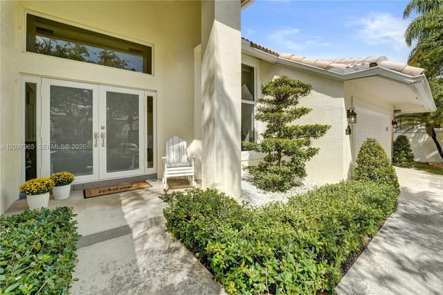 2649 Miller Ct, Weston FL 33332 - Weston, FL - Photo 6