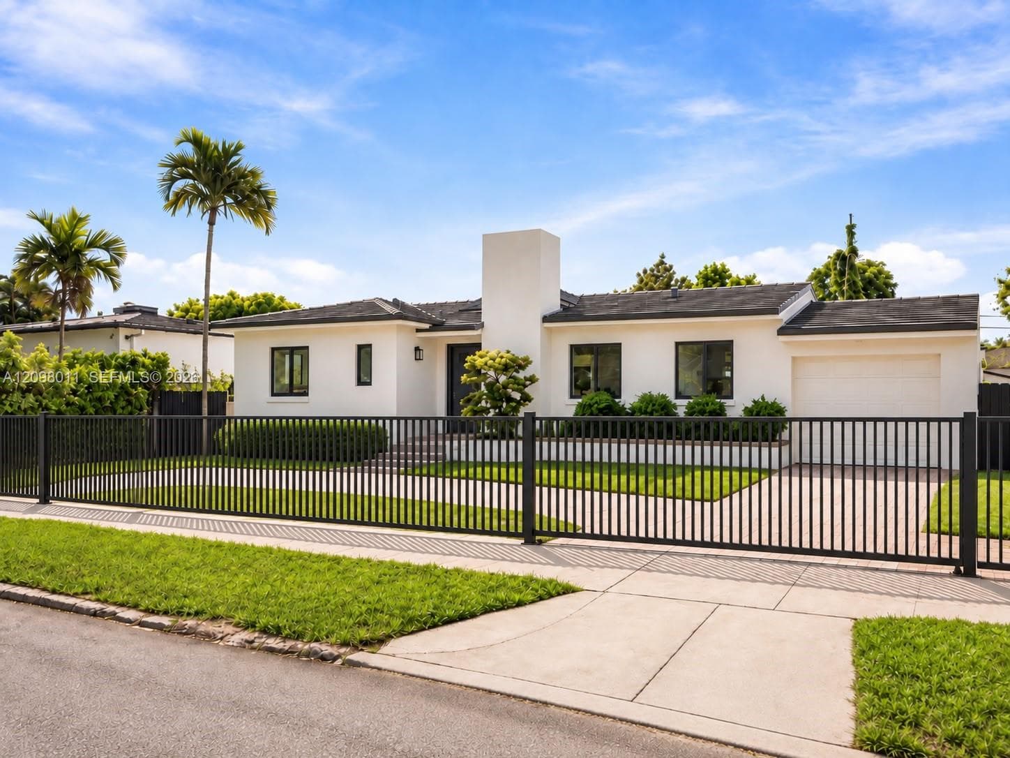 2350 SW 25th Ter, Miami FL 33133 - Miami, FL - Photo 1