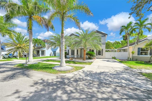 20111 SW 128th Ct, Miami FL 33177 - Miami, FL - Photo 3