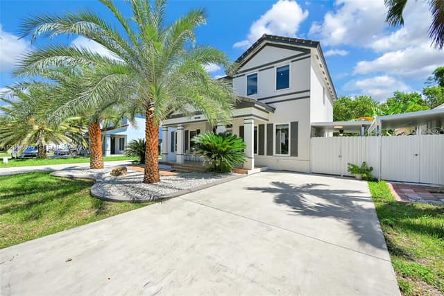 20111 SW 128th Ct, Miami FL 33177 - Miami, FL - Photo 4