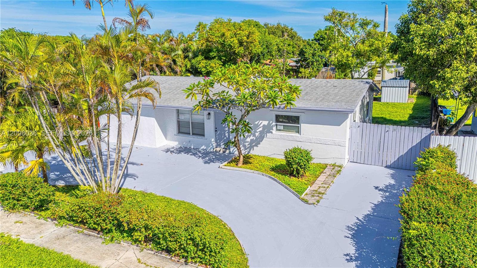 6511 Pierce St, Hollywood FL 33024 - Hollywood, FL - Photo 1
