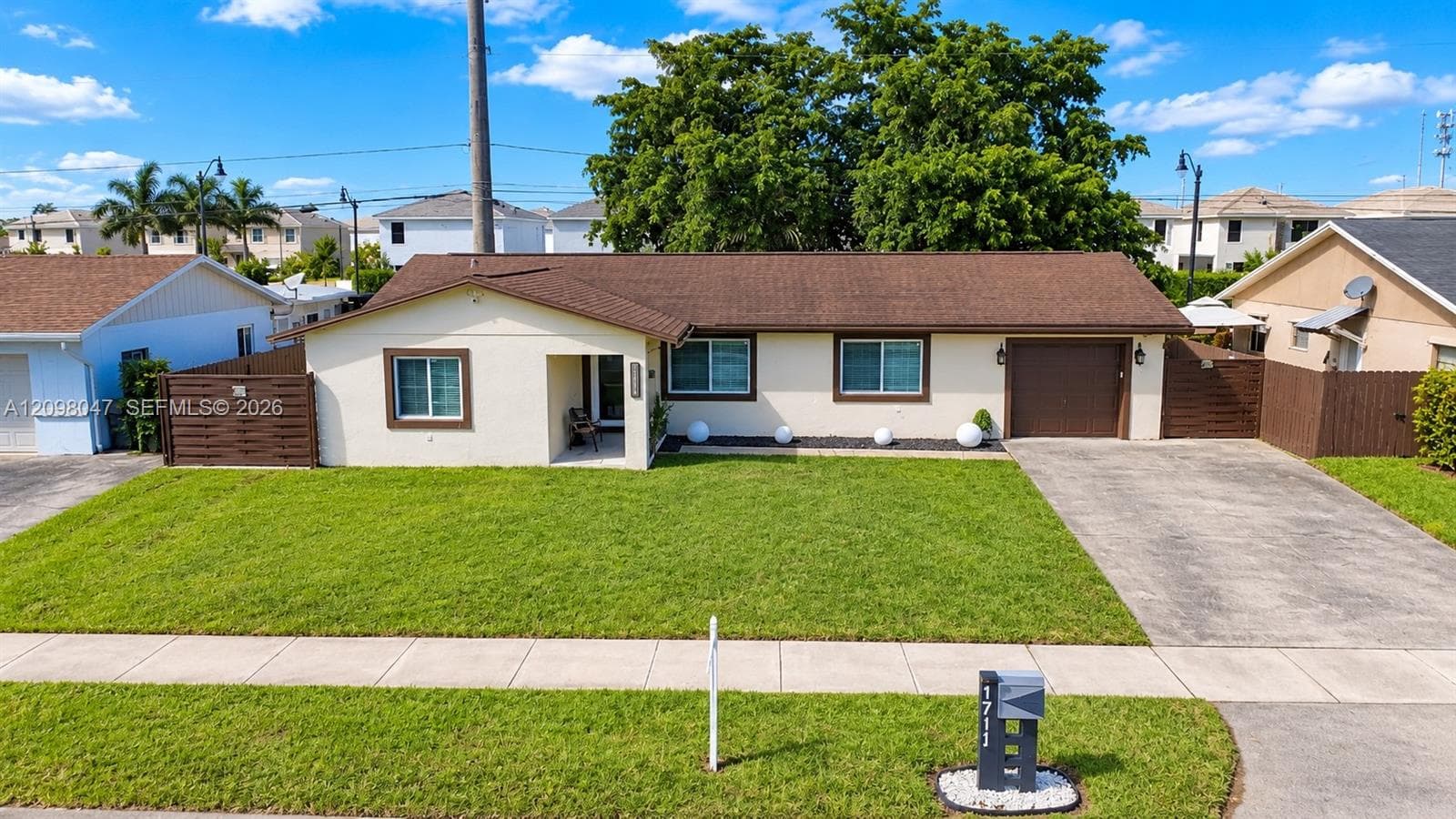1711 N Anhinga Ln, Homestead FL 33035 - Homestead, FL - Photo 1