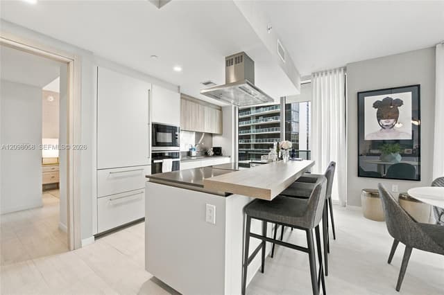 1000 Brickell Plz # 3401, Miami FL 33131 - Miami, FL - Photo 6