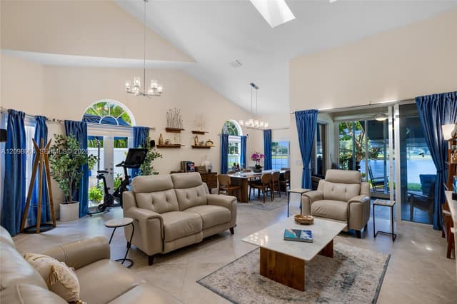 4107 Carriage Dr # K1, Pompano Beach FL 33069 - Pompano Beach, FL - Photo 4