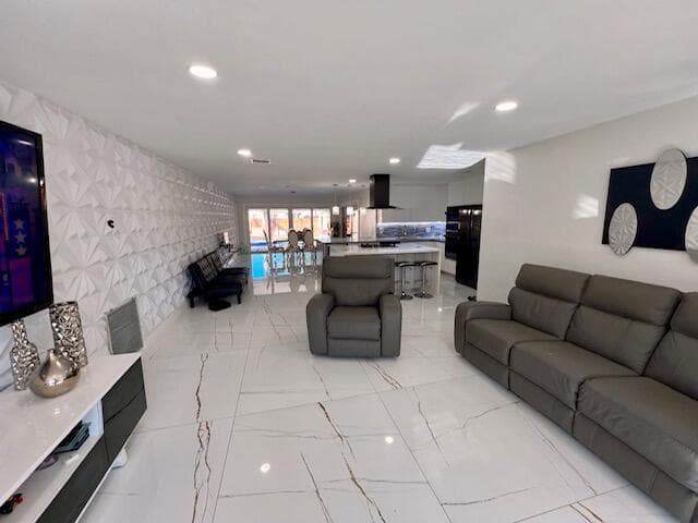 1155 BUCHANAN Street, Hollywood FL 33019 - Hollywood, FL - Photo 4
