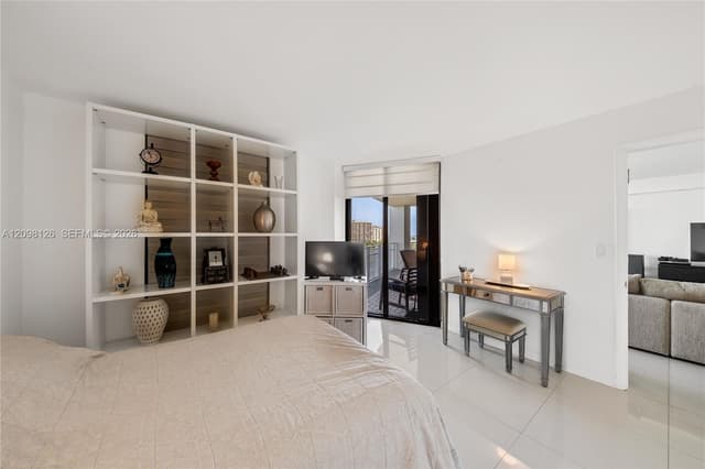 1000 Quayside Ter # 1103, Miami FL 33138 - Miami, FL - Photo 7