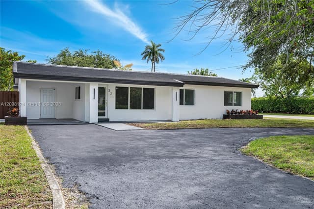 321 NW 36th St, Oakland Park FL 33309 - Oakland Park, FL - Photo 3