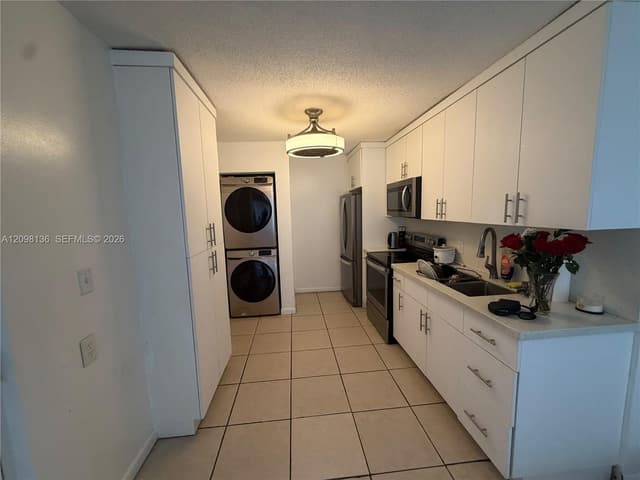 2727 NW 17th Ter # 506, Miami FL 33125 - Miami, FL - Photo 2