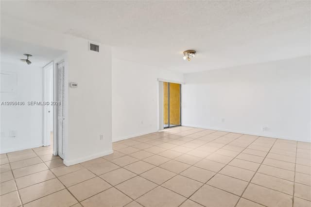 2727 NW 17th Ter # 506, Miami FL 33125 - Miami, FL - Photo 6