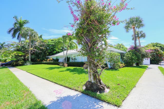 222 33RD Street, West Palm Beach FL 33407 - West Palm Beach, FL - Photo 3