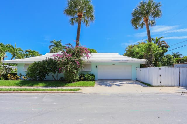 222 33RD Street, West Palm Beach FL 33407 - West Palm Beach, FL - Photo 5