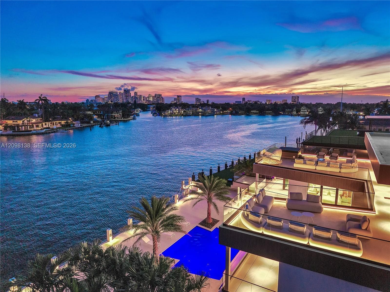 725 Middle River Dr, Fort Lauderdale FL 33304 - Fort Lauderdale, FL - Photo 1