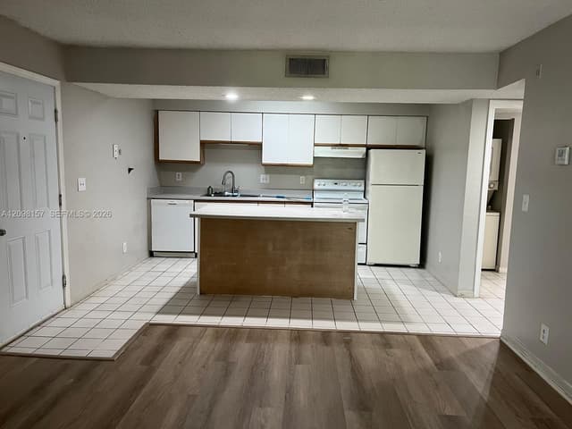 4055 W Mcnab Rd # H203, Pompano Beach FL 33069 - Pompano Beach, FL - Photo 5