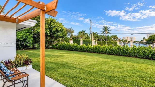 201 NE 26th Ave, Pompano Beach FL 33062 - Pompano Beach, FL - Photo 3