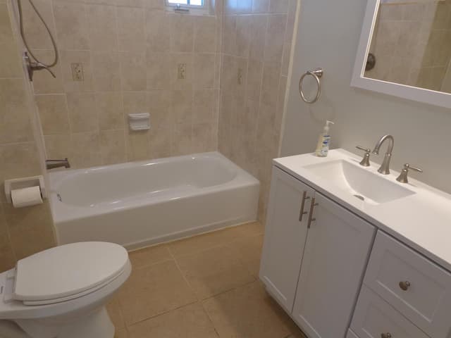 209 S Lakeside Drive, FL 33460 - Photo 5