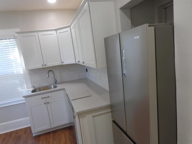 209 S Lakeside Drive, FL 33460 - Photo 4