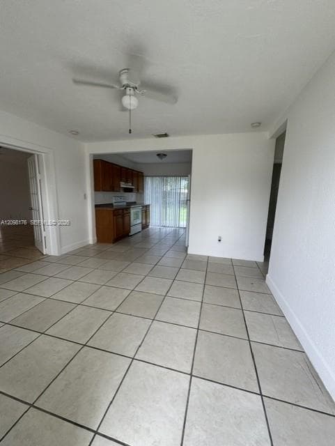 6437 SW 22nd St, Miramar FL 33023 - Miramar, FL - Photo 2