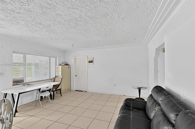 2525 NW 50th St, Miami FL 33142 - Miami, FL - Photo 4