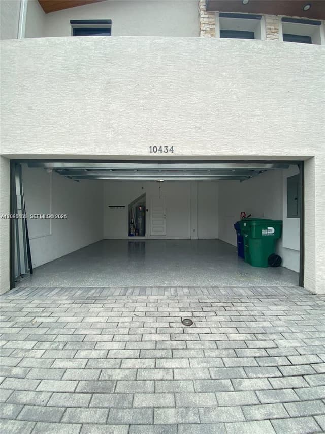 10434 NW 78, Doral FL 33178 - Doral, FL - Photo 4