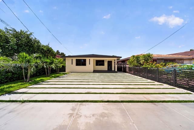 2216 SW 62nd Ave, Miami FL 33155 - Miami, FL - Photo 2