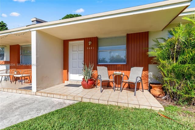 9041 SW 42nd St, Miami FL 33165 - Miami, FL - Photo 2