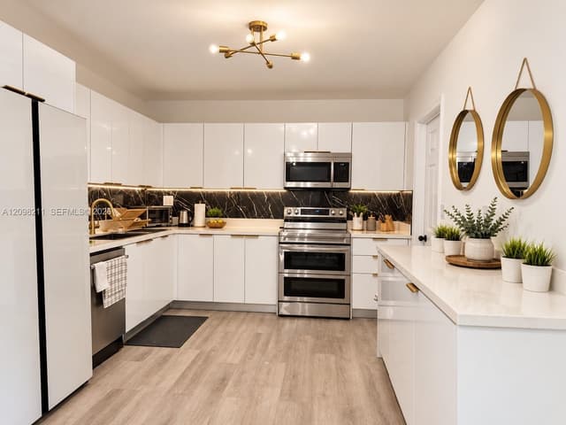 3254 Lincoln St, Hollywood FL 33021 - Hollywood, FL - Photo 5