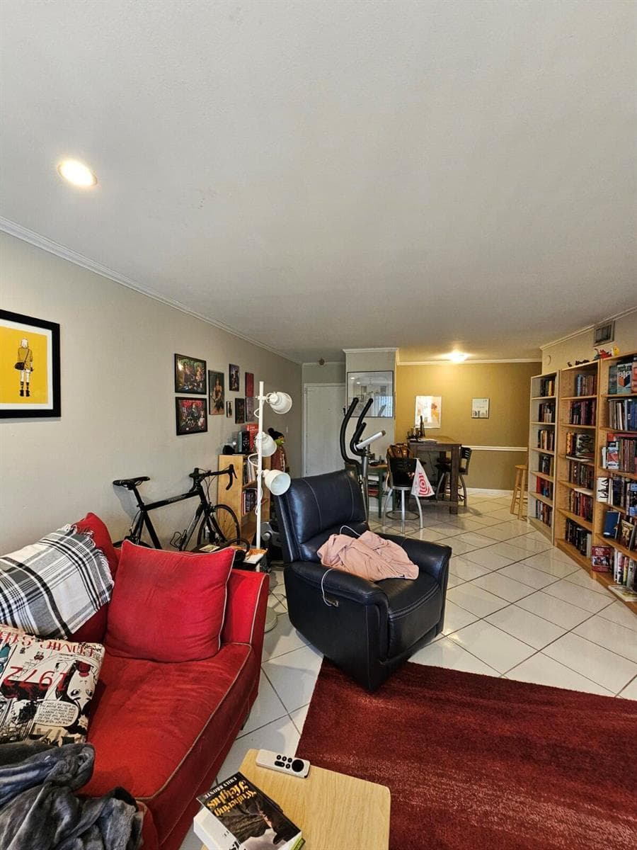 119 NE 19TH Court # 211G, Wilton Manors FL 33305 - Wilton Manors, FL - Photo 1