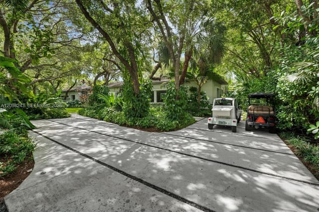 6080 SW 102nd St, Pinecrest FL 33156 - Pinecrest, FL - Photo 4