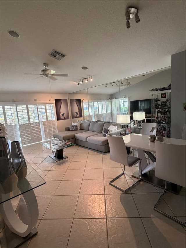 12802 Woodmill Dr, Palm Beach Gardens FL 33418 - Palm Beach Gardens, FL - Photo 6