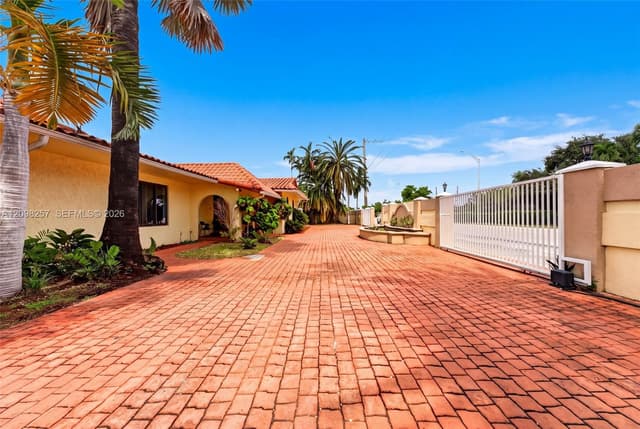 5550 SW 87th Ave, Miami FL 33165 - Miami, FL - Photo 6