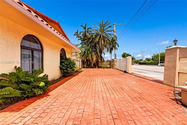 5550 SW 87th Ave, Miami FL 33165 - Miami, FL - Photo 5