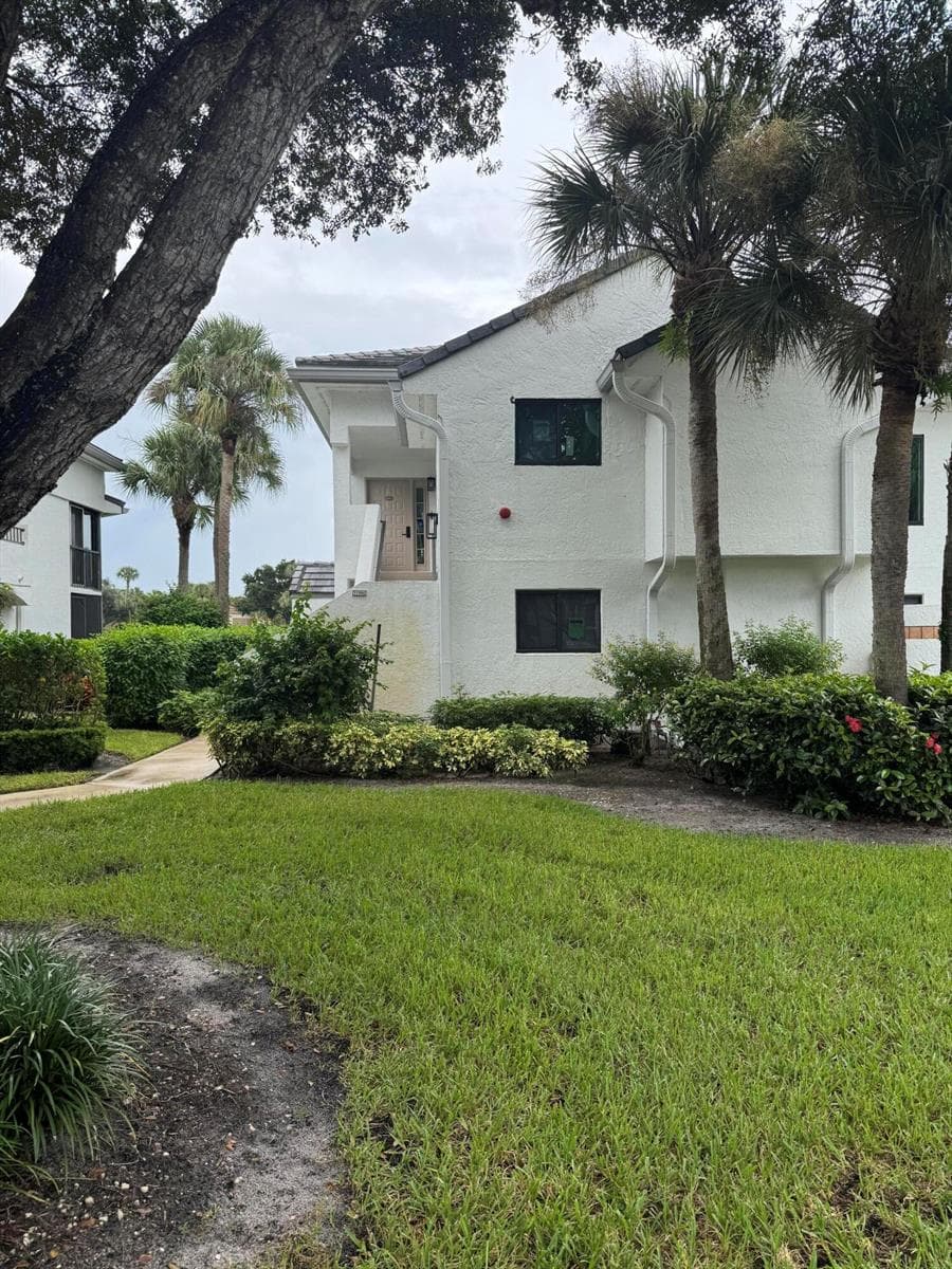 15310 Strathearn Drive, Delray Beach FL 33446 - Delray Beach, FL - Photo 1