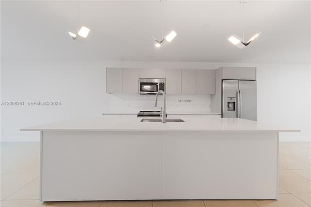 2555 NE 193rd St # 2102, Miami FL 33180 - Miami, FL - Photo 5
