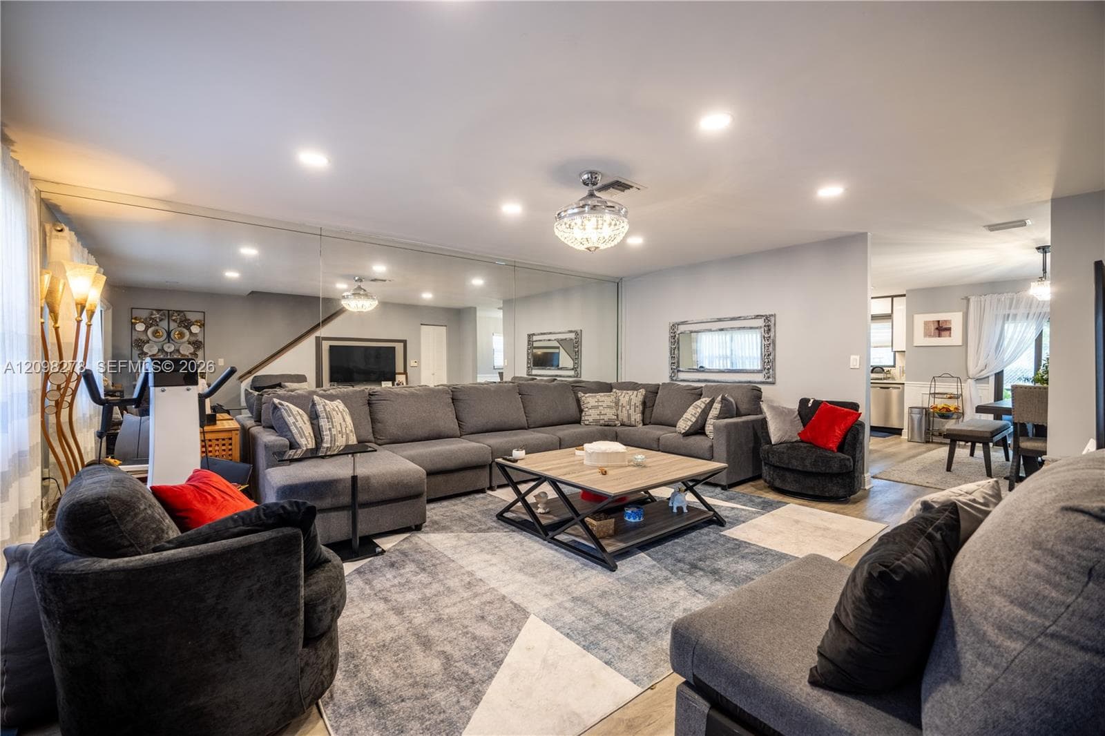 898 NW 47th St, Deerfield Beach FL 33064 - Deerfield Beach, FL - Photo 1
