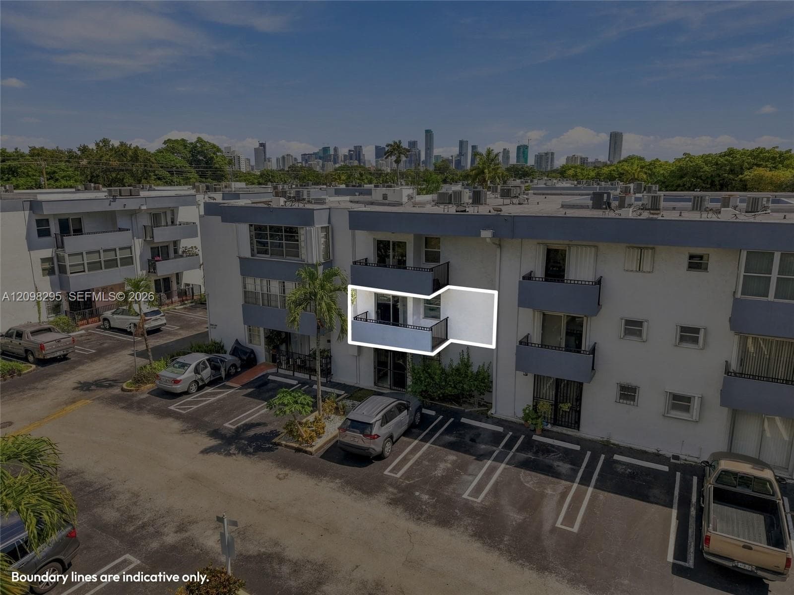 1800 SW 25th St # 2204, Miami FL 33133
