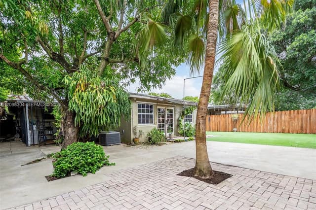 2815 SW 36th Ave, Miami FL 33133 - Miami, FL - Photo 6