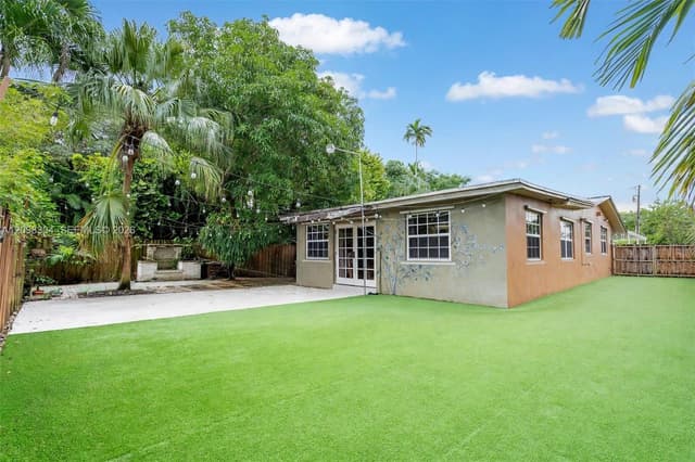 2815 SW 36th Ave, Miami FL 33133 - Miami, FL - Photo 4