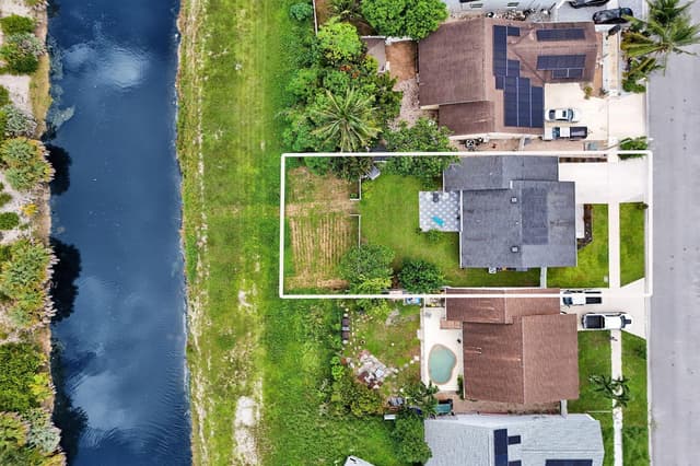 5958 TRIPHAMMER Road, Lake Worth FL 33463 - Lake Worth, FL - Photo 5