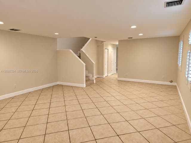3280 Gifford Ln # 3280, Miami FL 33133 - Miami, FL - Photo 3