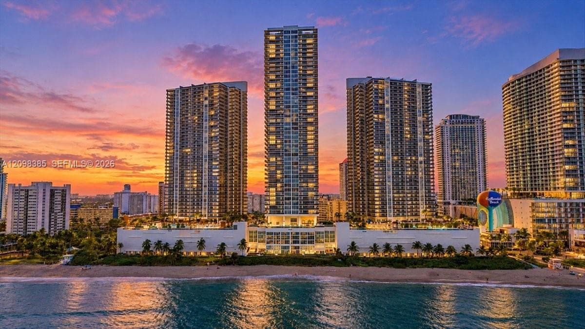 1830 S Ocean Dr # 3607, Hallandale Beach FL 33009 - Hallandale Beach, FL - Photo 1