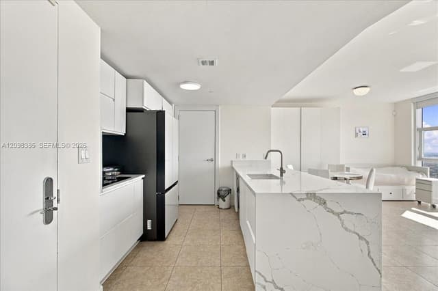 1830 S Ocean Dr # 3607, Hallandale Beach FL 33009 - Hallandale Beach, FL - Photo 5