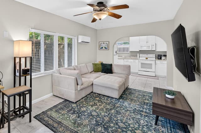 1140 NE 17TH Avenue, Fort Lauderdale FL 33304 - Fort Lauderdale, FL - Photo 6