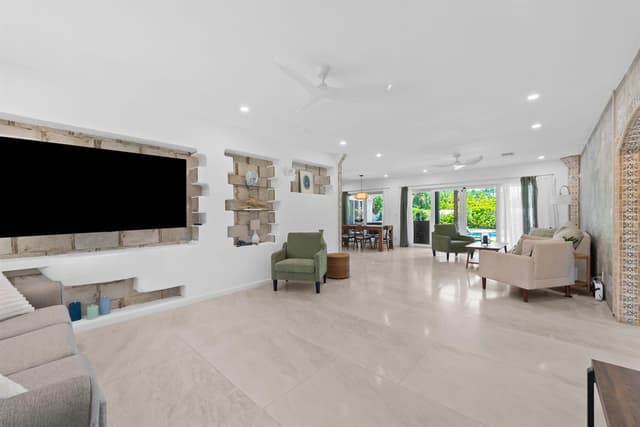 1311 Pierce Street, Hollywood FL 33019 - Hollywood, FL - Photo 3