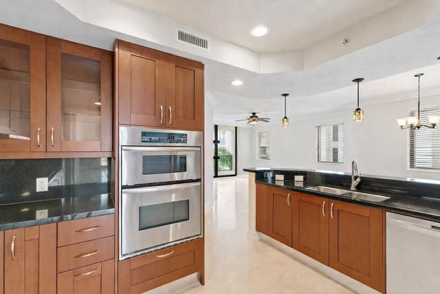 3620 Gardens Parkway # 401b, Palm Beach Gardens FL 33410 - Palm Beach Gardens, FL - Photo 7