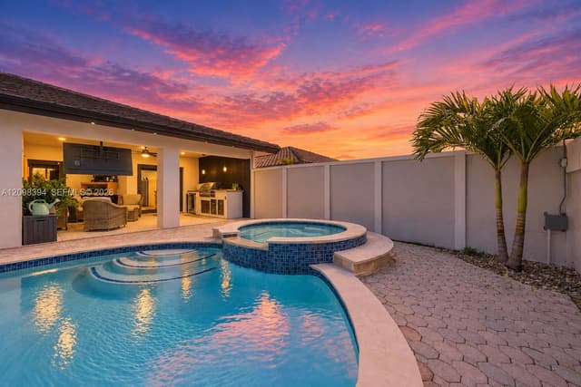 8936 NW 150th Ter, Miami Lakes FL 33018 - Miami Lakes, FL - Photo 3