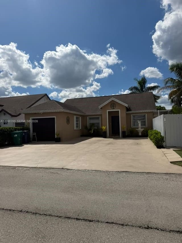 24862 SW 129th Pl, Homestead FL 33032 - Homestead, FL - Photo 3