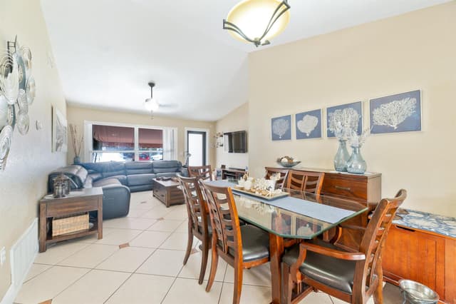 11841 NW 33RD Street, Sunrise FL 33323 - Sunrise, FL - Photo 7